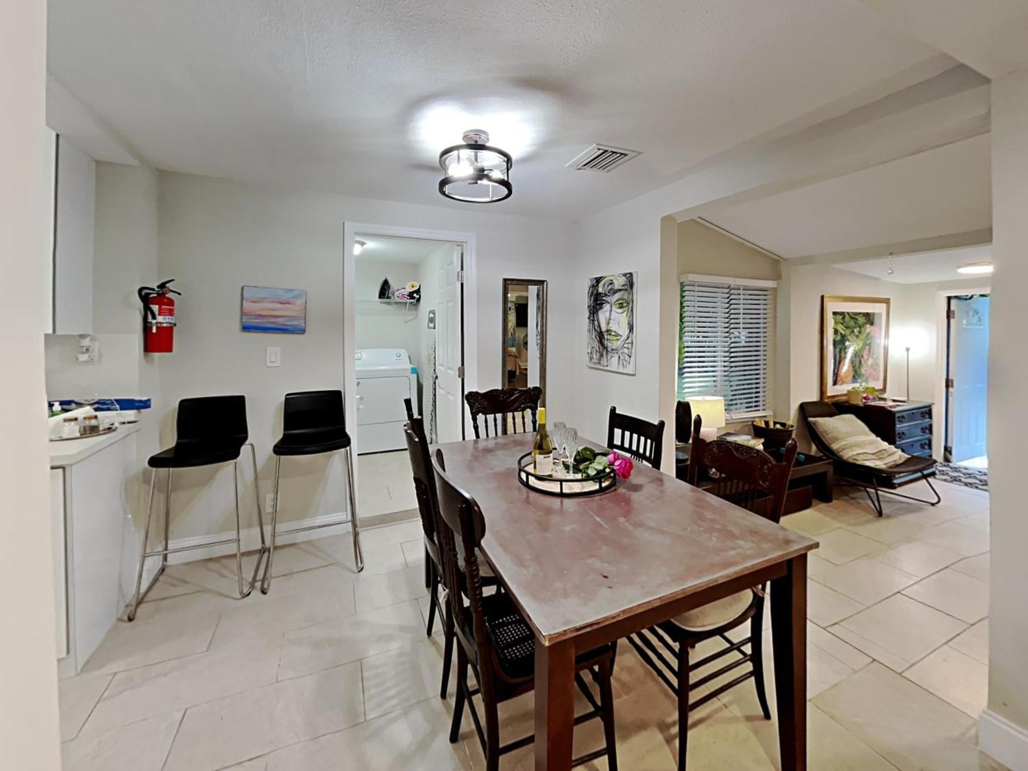 Private Rooms At Miami Centrally Located With Free Parking Exterior foto