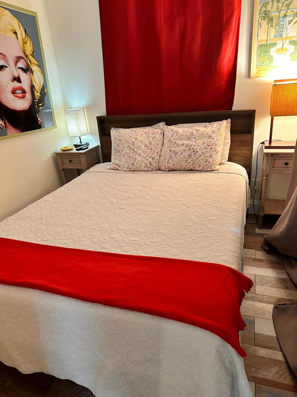 Private Rooms At Miami Centrally Located With Free Parking Exterior foto